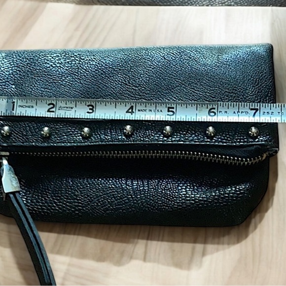 Black Pebbled Leather J.Lo Wristlet•Folder over•Studded• Zipper•Clutch•Night Out - Picture 5 of 12